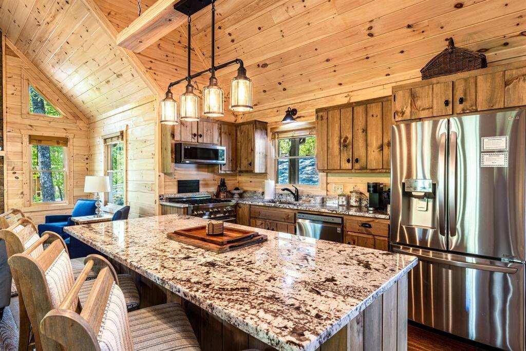 Luxe Family Cabin 8 Min To Downtown Blue Ridge Ngoại thất bức ảnh